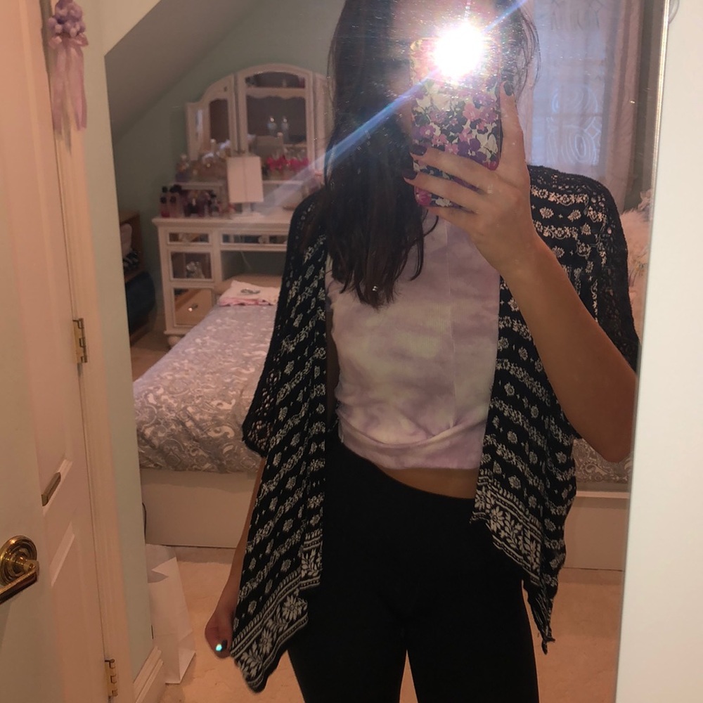 ✨CUTE✨ black and white Kimono